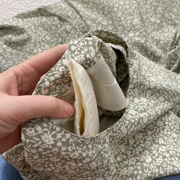 Vintage Sage Green Floral Short Sleeve MIDI Dress Size Medium (9) - Picture 6 of 16